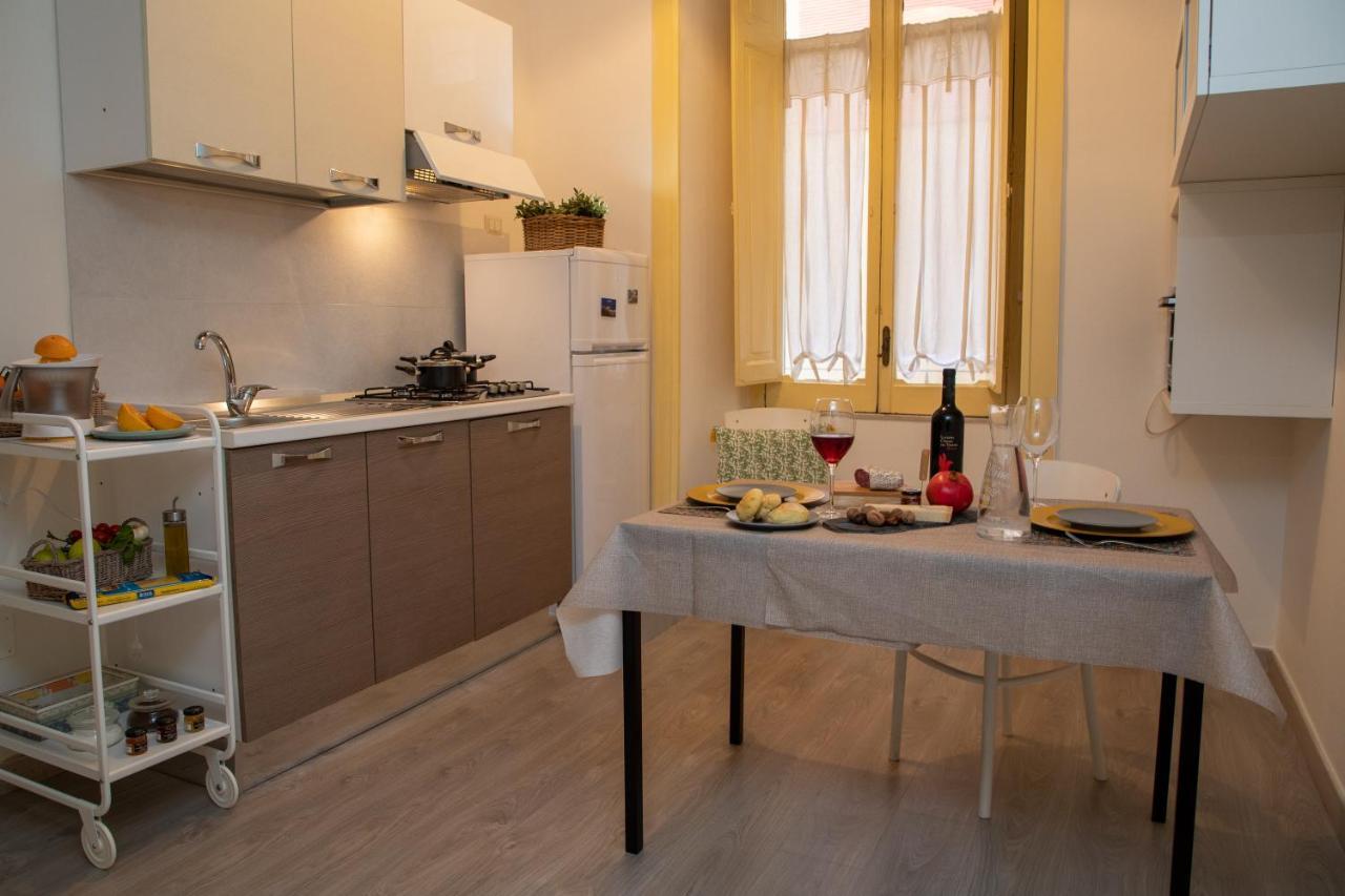 Sichelgaita Apartment Salerno Exterior foto